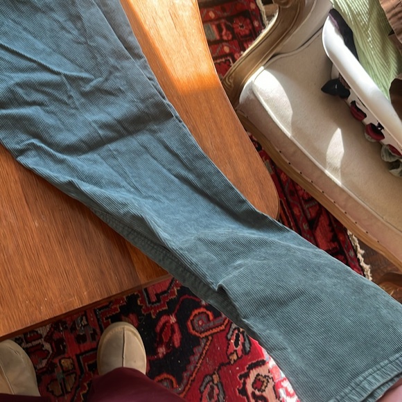 Green corduroy straight Jean size 4:) - Picture 3 of 5